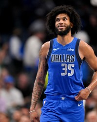 kaiyun-带不动！巴格利替补11中8高效拿下21分9板1助1断2帽 4前场板